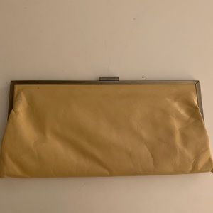 Hobo International Clutch